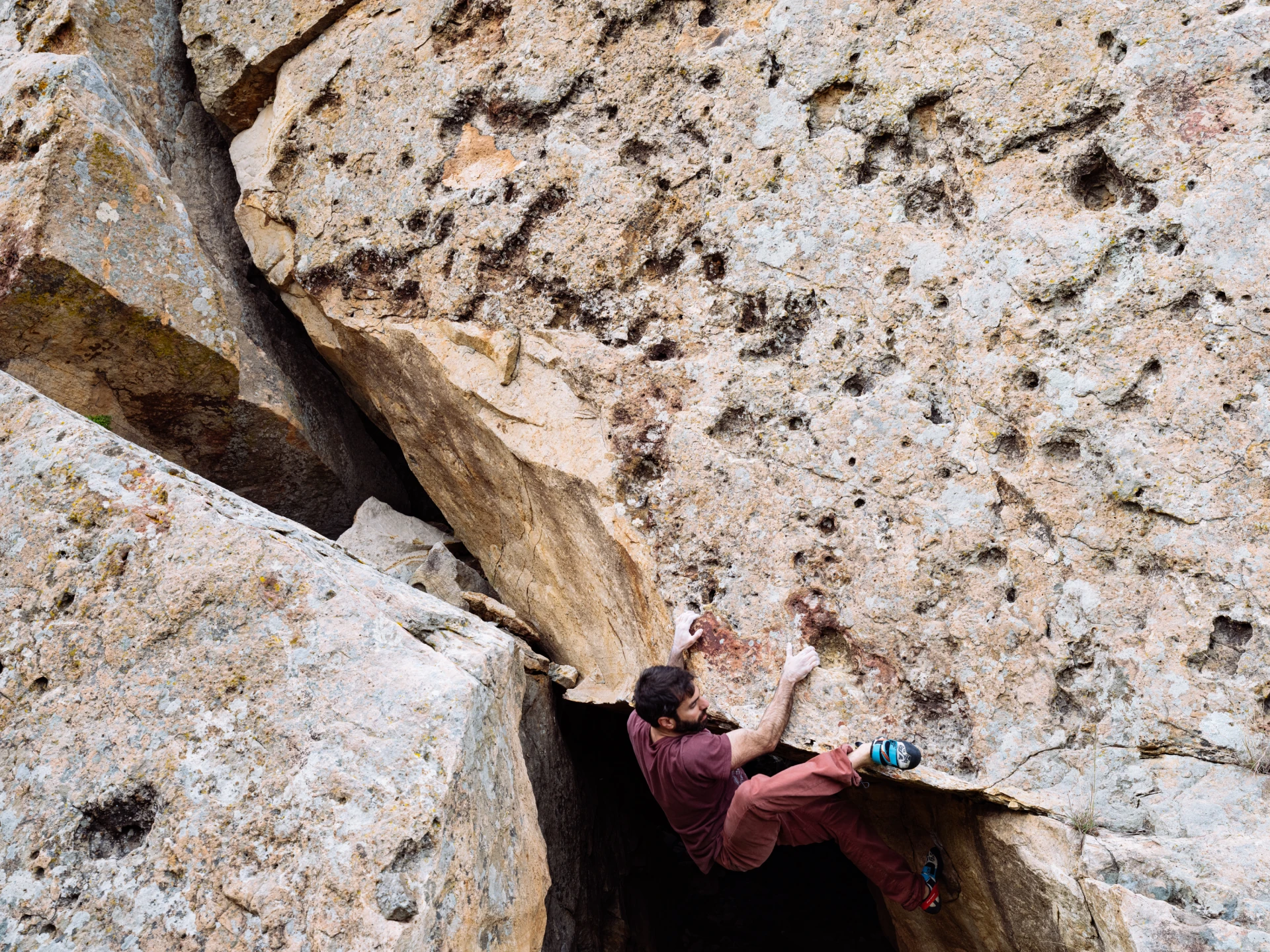 Climber on sandstone rock in Cyprus - photo by Silvio Rusmigo